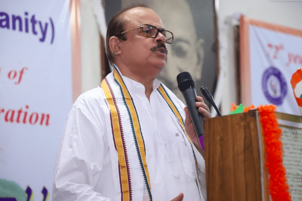 Tariq Anwar
